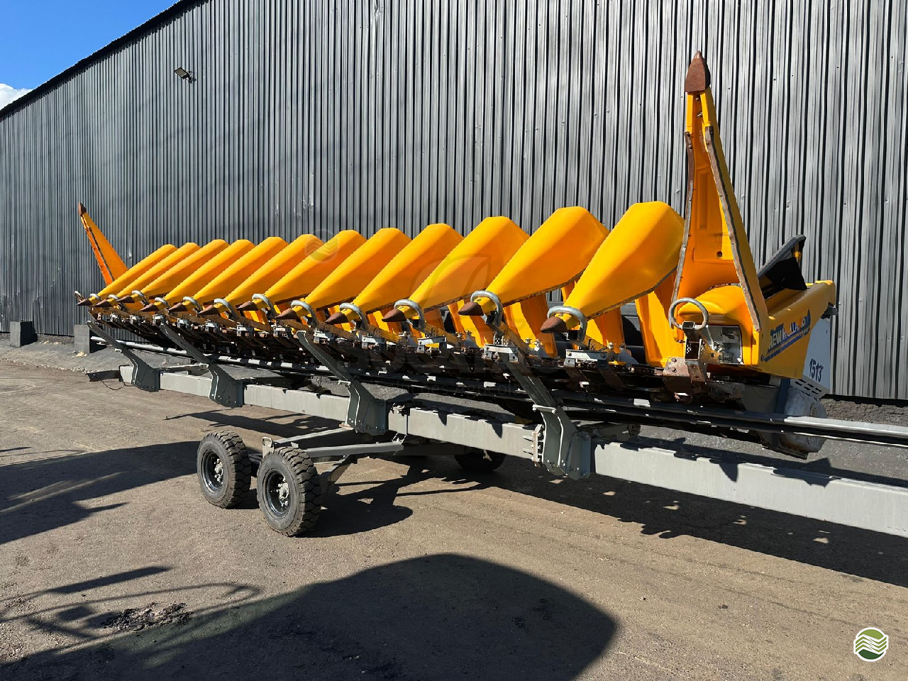 PLATAFORMA COLHEITADEIRA NEW HOLLAND SOJA Sucatão Tratores e Peças IBIPORA PARANÁ PR